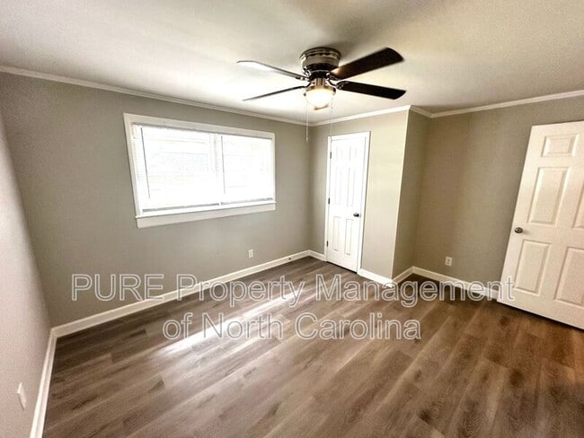 Building Photo - 108 Mendota Ave