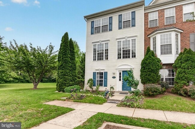 Building Photo - 2572 Carrington Way