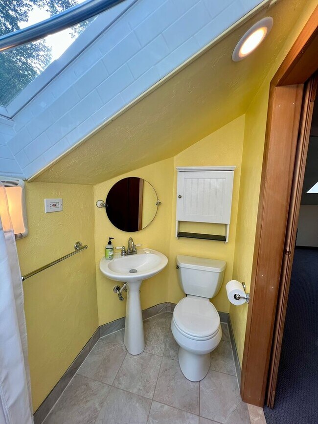 Building Photo - Updated 1920 Farmhouse - Many Special Feat...
