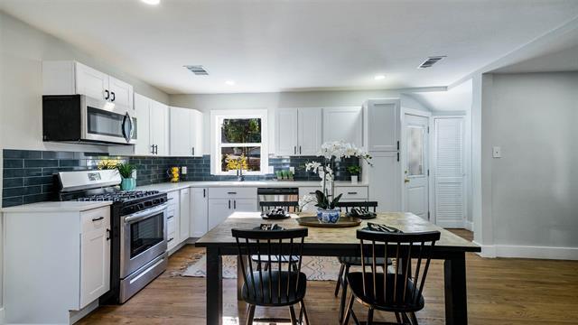 Building Photo - 10523 Newcombe Dr