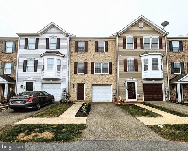 Building Photo - 121 Eagles Ridge