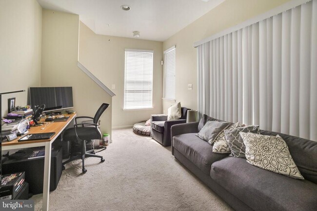 Building Photo - 4809 Stilton Ct
