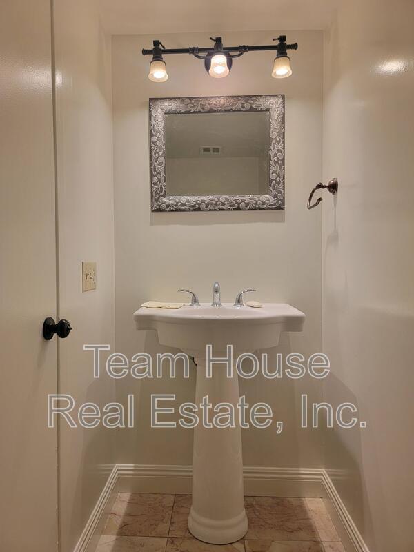 Building Photo - 23423 Vía Boscana