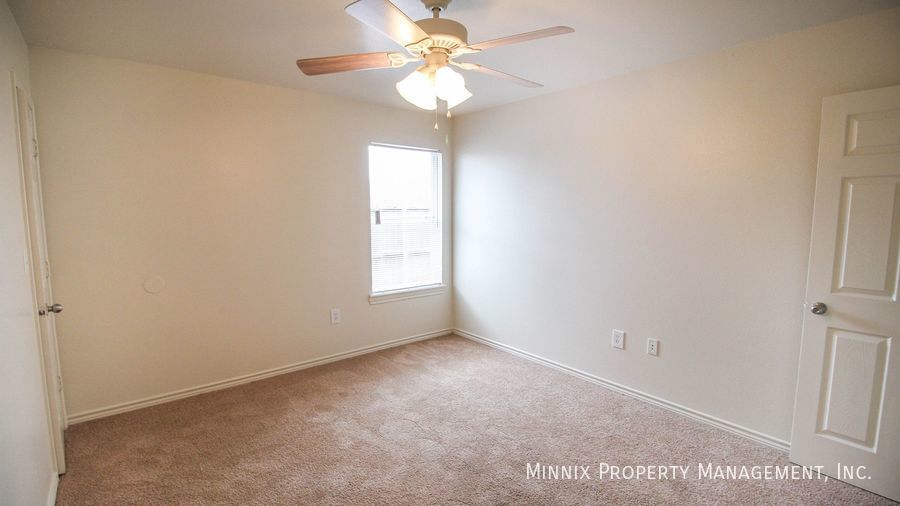 Building Photo - 307 N Clinton Ave