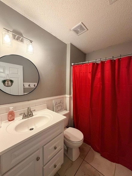 Building Photo - 205 Villacrest Dr