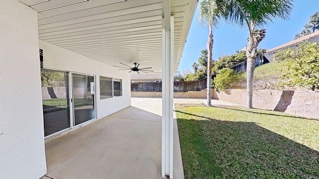 Building Photo - 15108 Ficus St