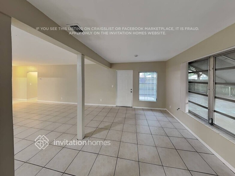 Building Photo - 3714 Taft St