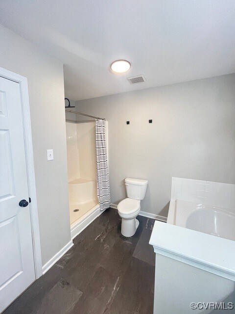 Building Photo - 2805 Queensland Dr