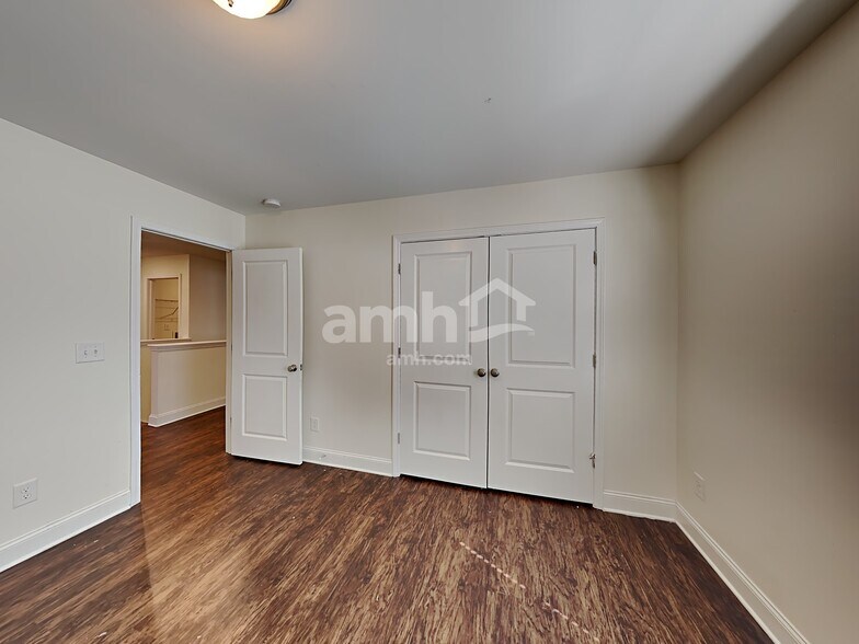 Building Photo - 248 Makenna Dr