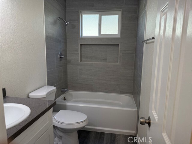 Building Photo - 3523 W Del Monte Dr