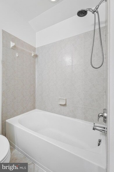 Building Photo - 7720 Spoleto Ln