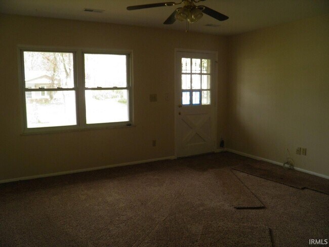 Building Photo - 3501 N Kingsley Dr