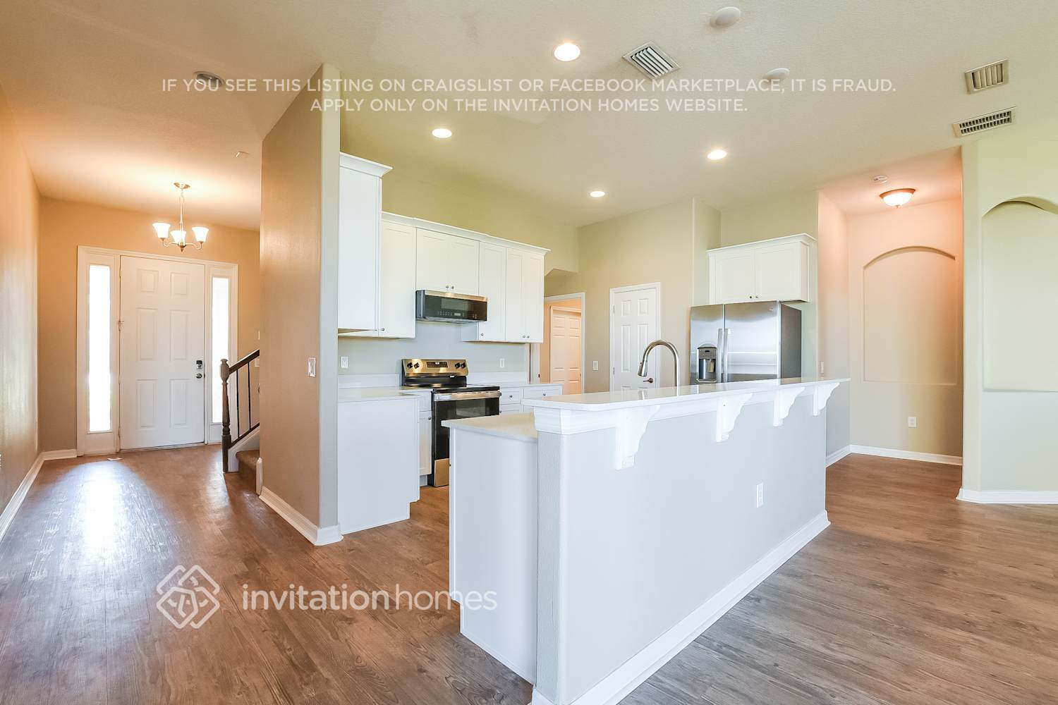 Building Photo - 902 Willow Oak Loop