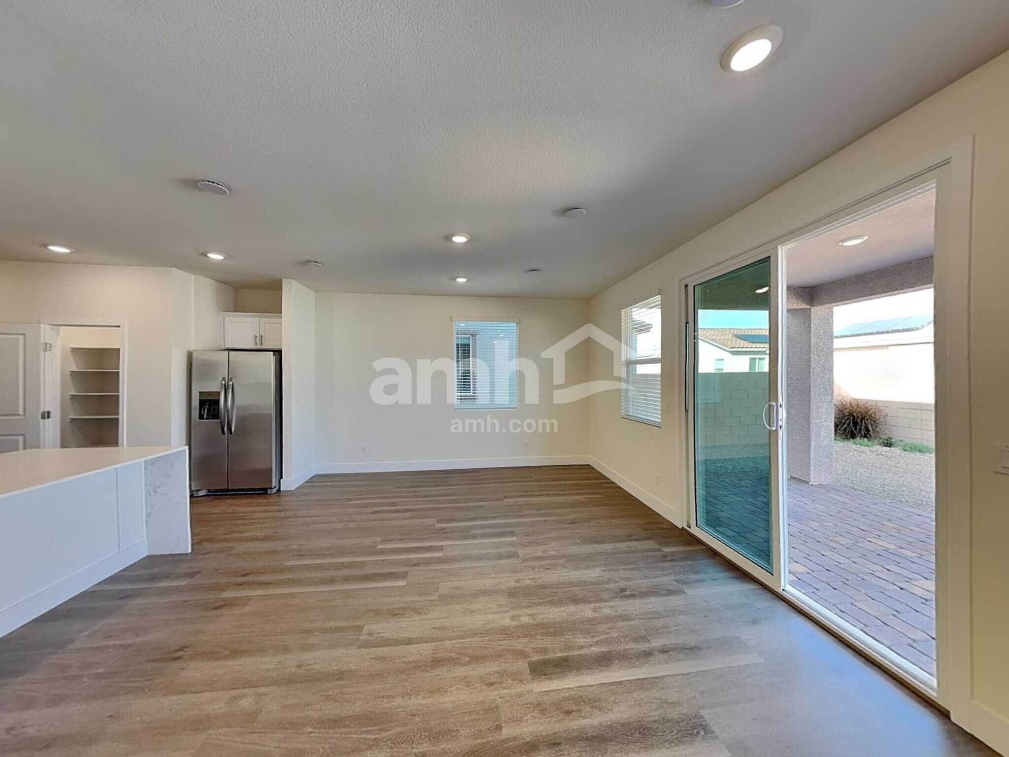 Building Photo - 10378 Beaver Tail St