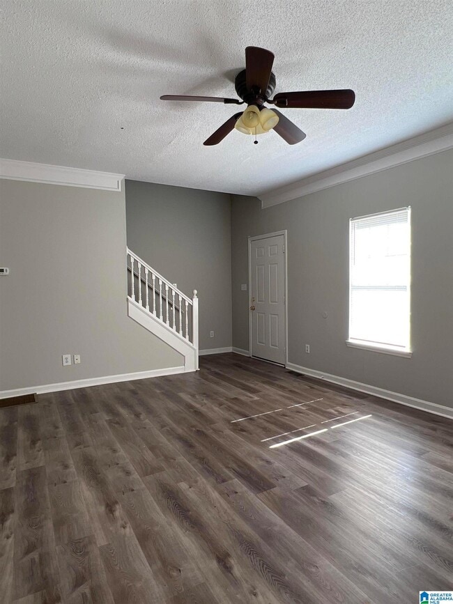 Building Photo - 6122 Summer Side Dr