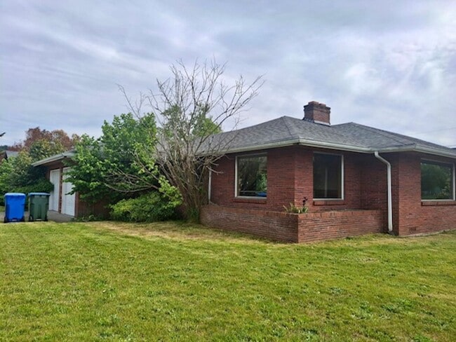 Building Photo - STATUS: HOLD- |R274B| $2295
