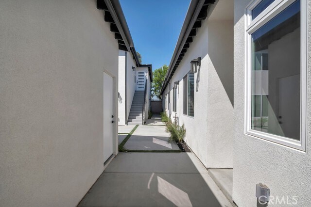 Building Photo - 7827 Vassar Ave
