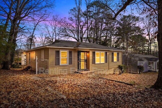 Primary Photo - 1317 Glenwood St NW