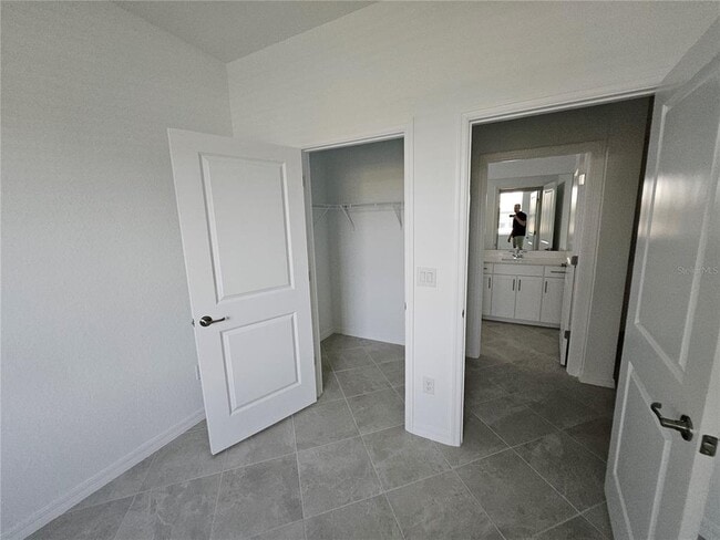 Building Photo - 11044 Pinot Dr