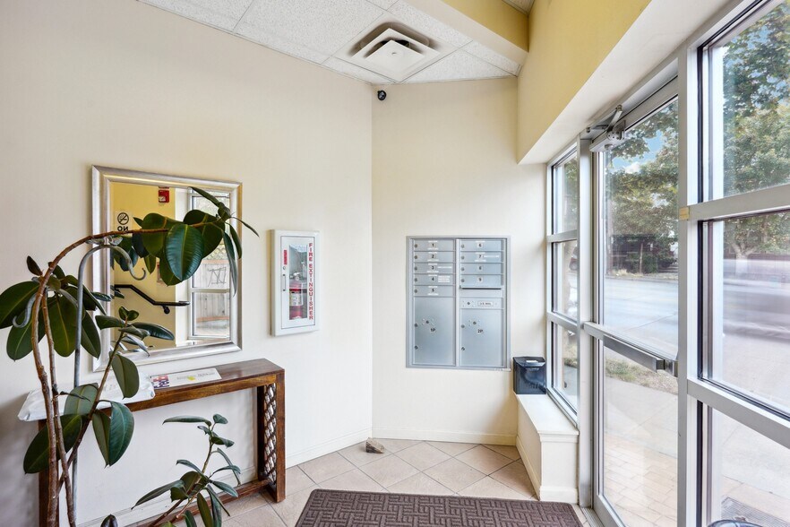 Building Photo - 7311 15th Ave NW
