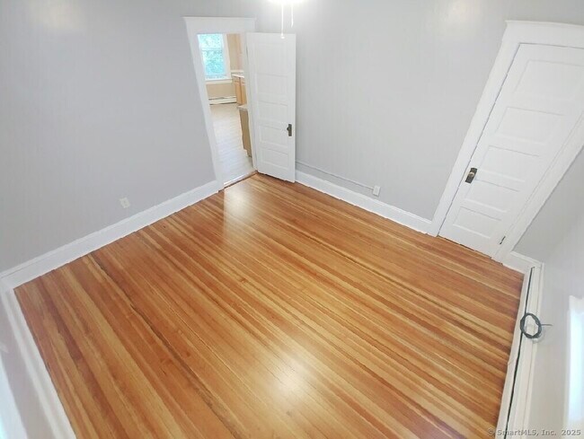 Building Photo - 23 Marmon St