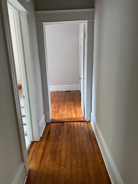 Building Photo - 114 S 5th Ave