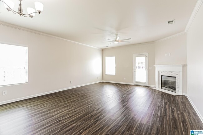 Building Photo - 3689 Burlington Dr