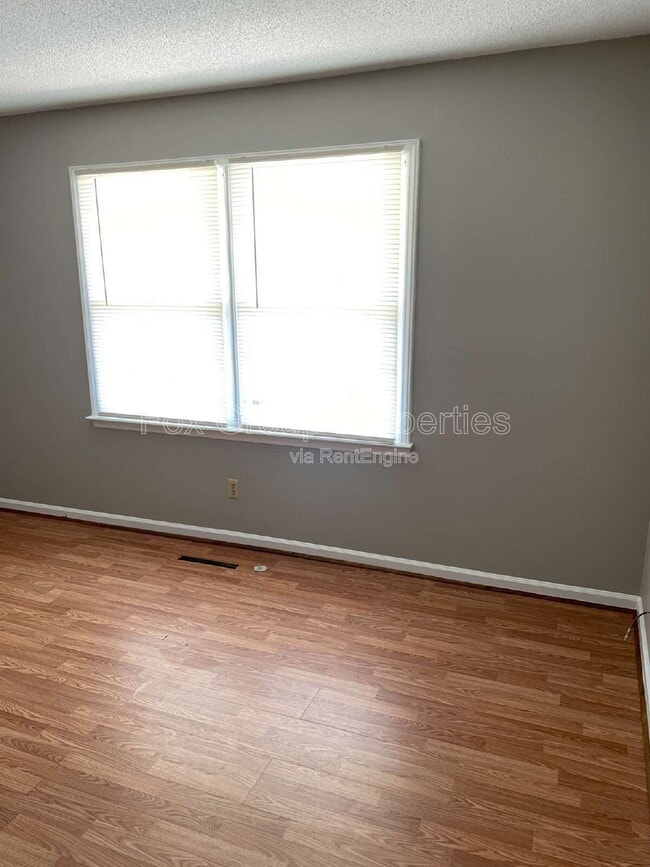 Building Photo - 2306 Startown Rd