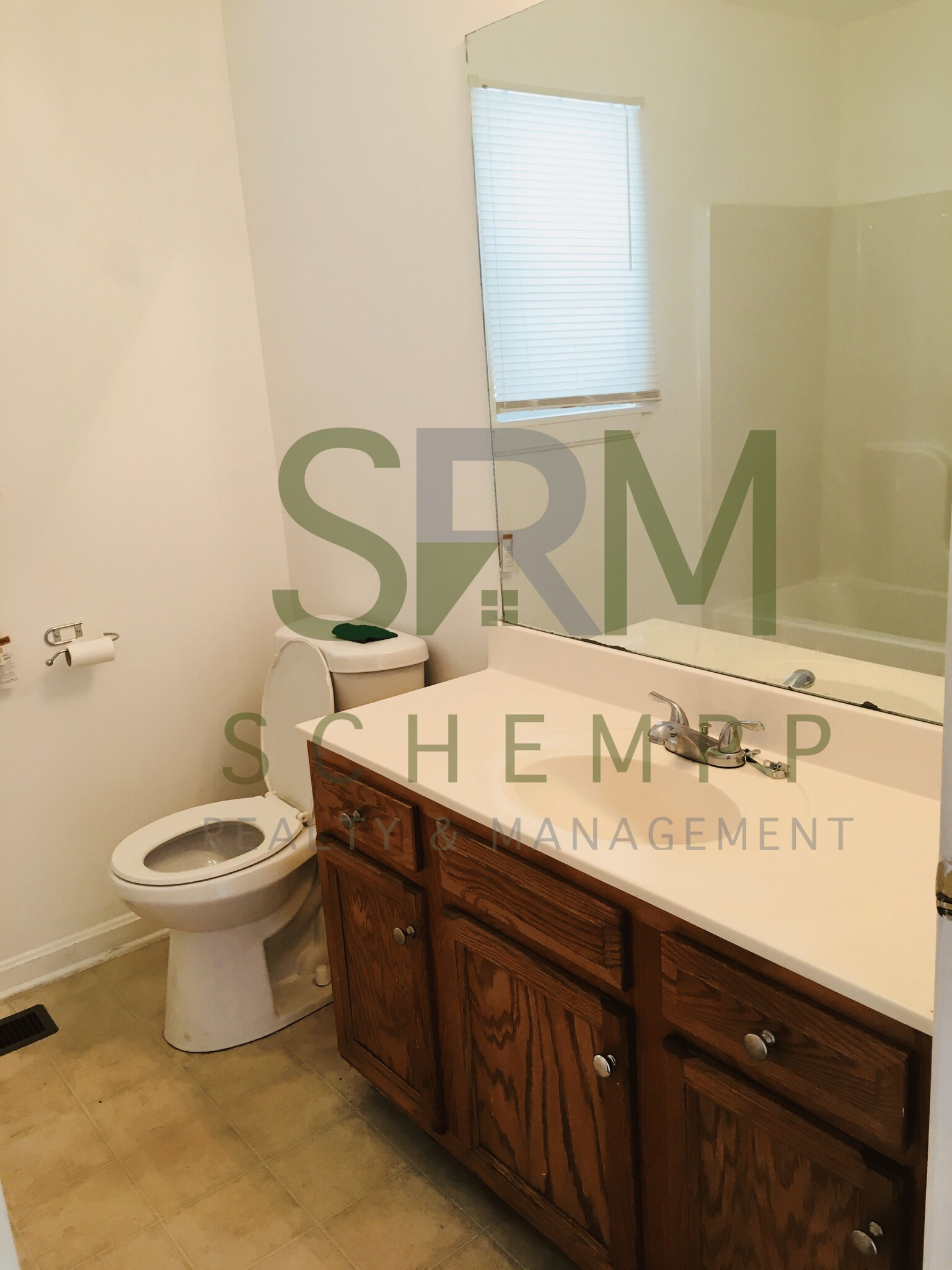 Building Photo - 621 S 19th St