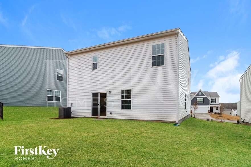 Building Photo - 125 Hazelnut Wy