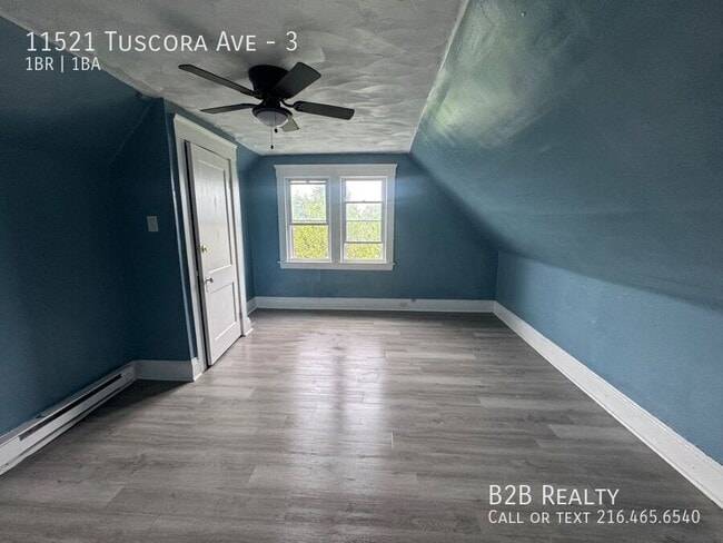 Building Photo - 11521 Tuscora Ave