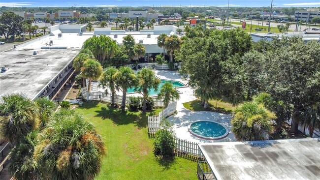 Building Photo - 7900 S Orange Blossom Trail