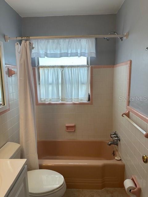Building Photo - 1569 Cambridge Dr