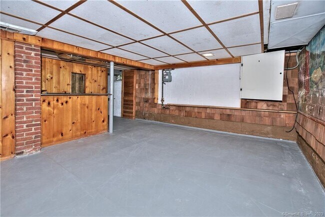 Building Photo - 30 Catherine St