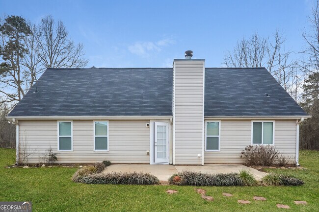 Building Photo - 1420 Saddlebrook Ct