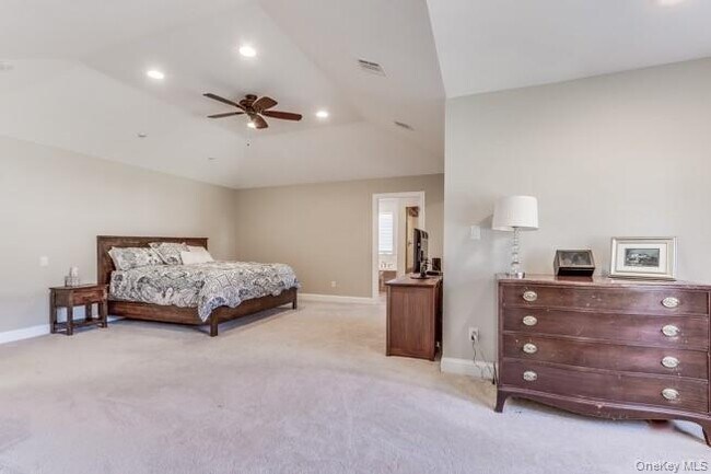 Building Photo - 5 Fant Farm Ln