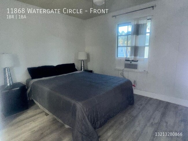 Building Photo - 11868 Watergate Cir