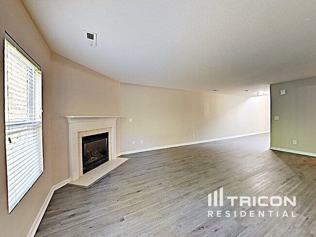 Building Photo - 1710 Ledson Ct