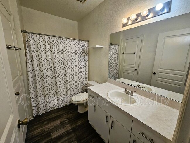 Building Photo - 17112 Carrington Park Dr