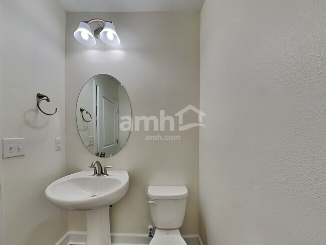 Building Photo - 4634 Reisswood Loop