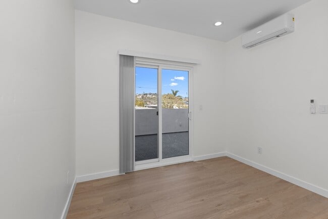 Building Photo - 6413 Richard St