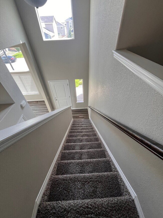 Building Photo - 6452 Vedder Dr
