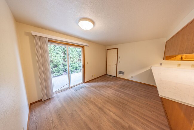 Building Photo - One Level Ranch Home - Three Bedrooms - Updated in 2024