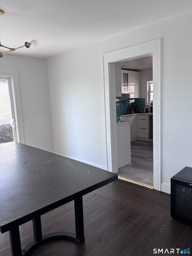 Building Photo - 94 Prospect Ave