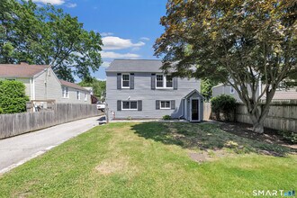 Building Photo - 41 Frisbie St