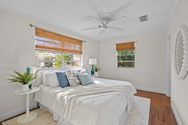 Building Photo - 146 Menendez Rd