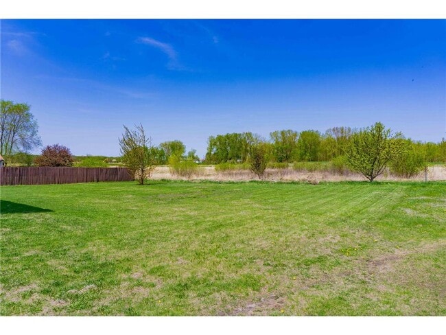 Building Photo - 2112 Blake Ave