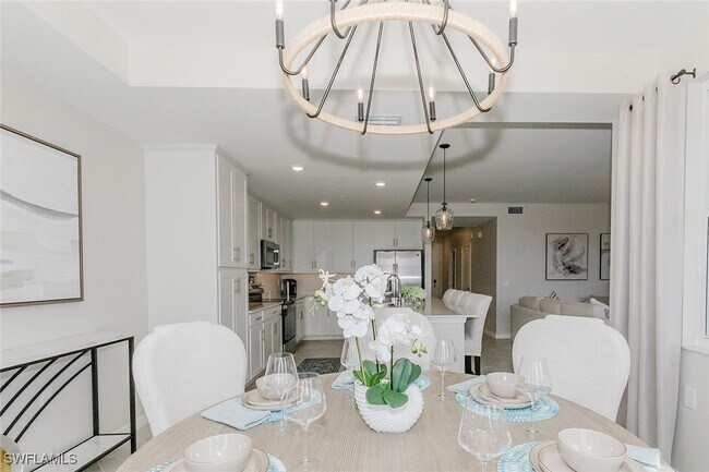 Building Photo - 5527 Double Eagle Cir