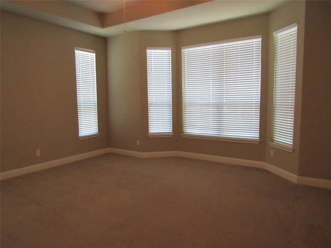 Building Photo - 408 Dry Gulch Bend