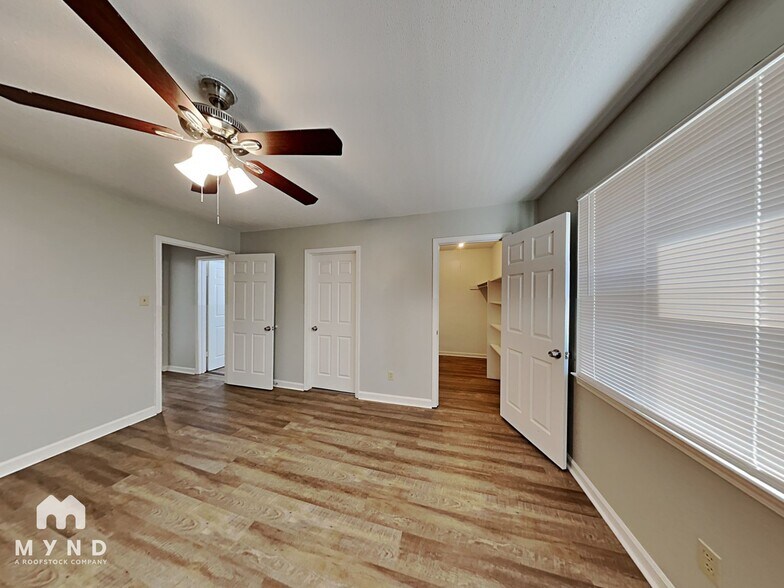 Building Photo - 2768 N Star Dr